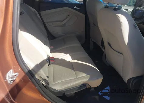 2017 Ford Escape Se z USA, uszkodzony, nr VIN 1FMCU0GD4HUA53391